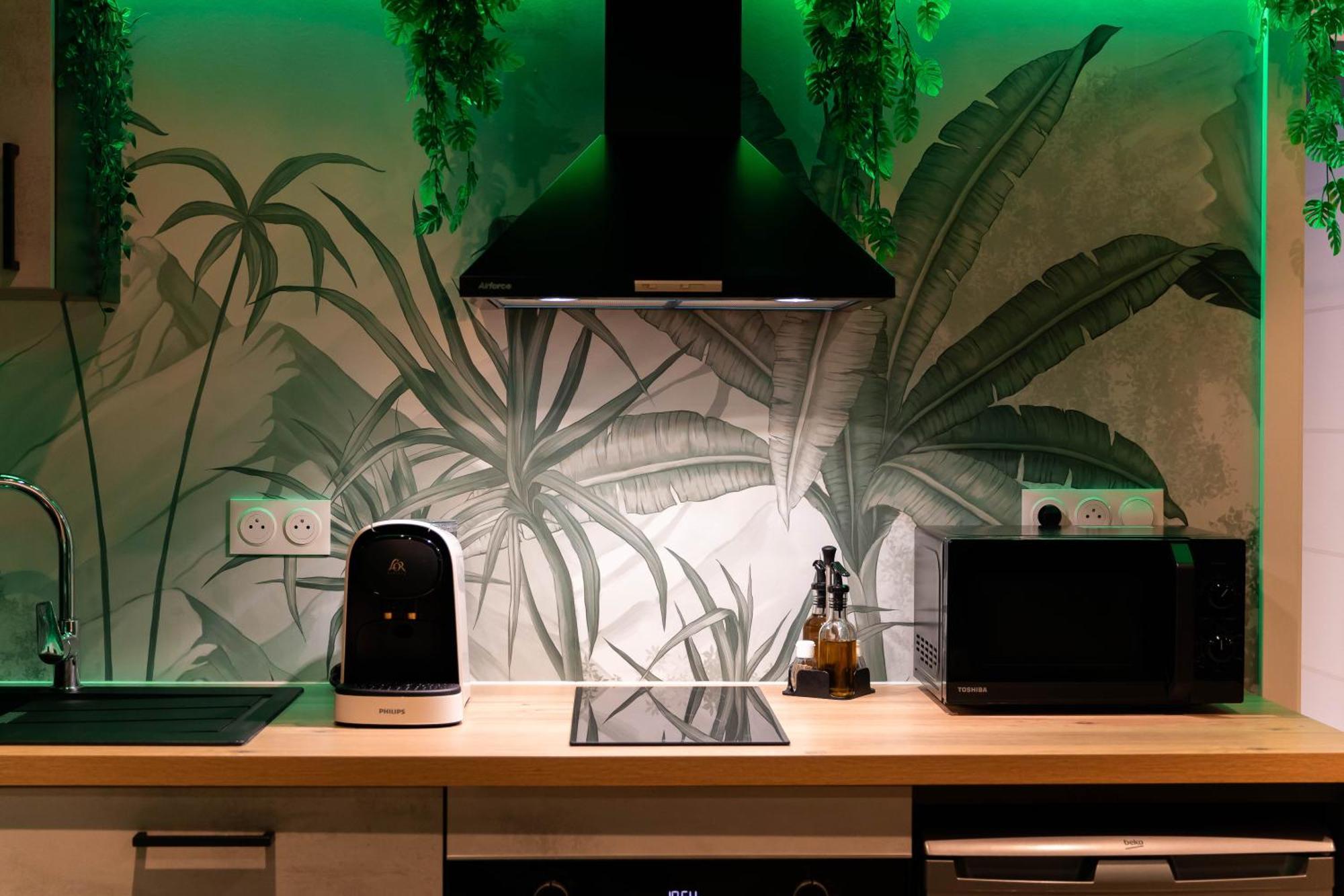 רופנהיים L'Oasis Tropicale, Jacuzzi, Love Room מראה חיצוני תמונה